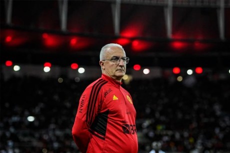 Suspenso, Dorival Júnior não comanda o Flamengo contra o Tolima