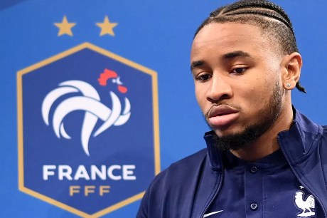 Nkunku sofre lesão em treino da França e não jogará Copa do Mundo