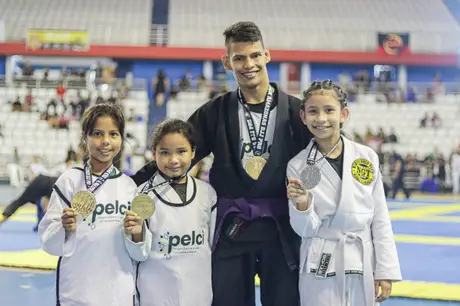 Atletas do Pelci são destaque na Taça Amazonas de Jiu-jitsu Pro