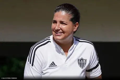Lindsay Camila deixa o comando do Atlético Mineiro