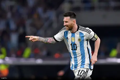 Al Hilal formaliza proposta de R$ 2 bilhões anuais por Messi