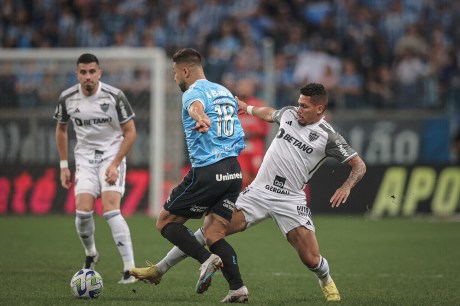 Grêmio conta com estrela de promessa para bater Galo e retomar vice-liderança