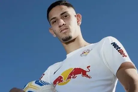 Red Bull Bragantino garimpa no futebol português novo reforço defensivo