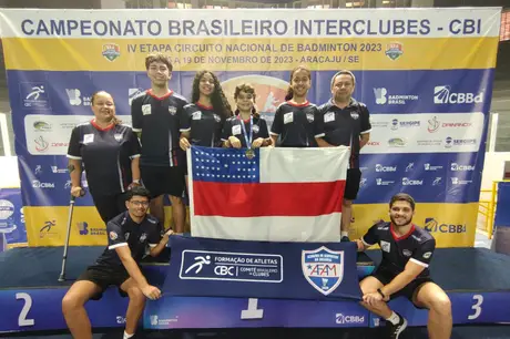 Trio feminino do 'Manaus Olímpica' conquista bronze no Campeonato Brasileiro Interclubes de Badminton 