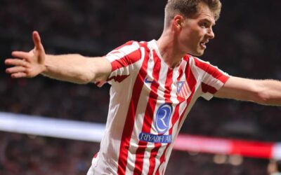 Clément Lenglet comemorando gol do Atlético de Madrid.