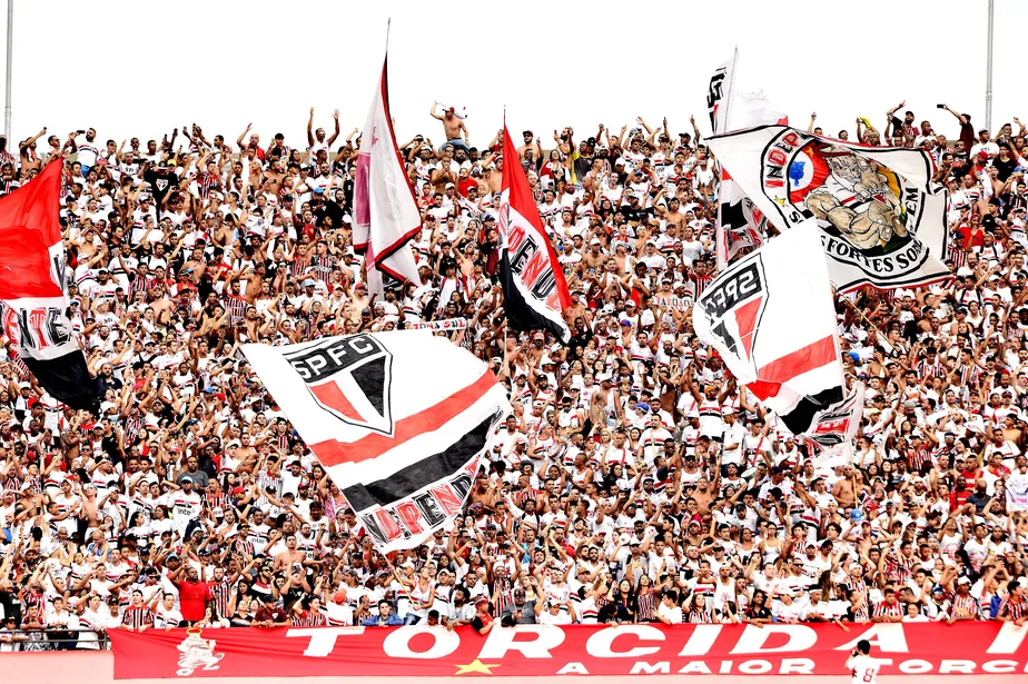 Quem escolheu as cores do São Paulo? A história do tricolor paulista
