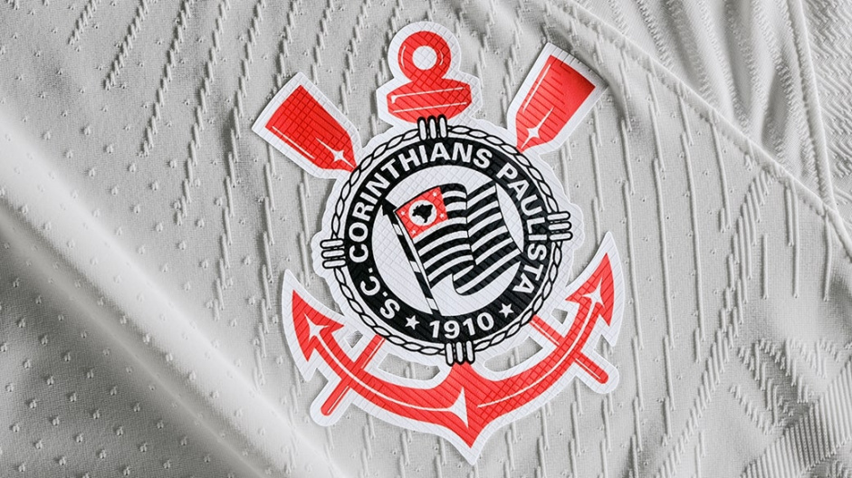 Como surgiu o escudo do Corinthians? Conheça a história e o significado do símbolo alvinegro