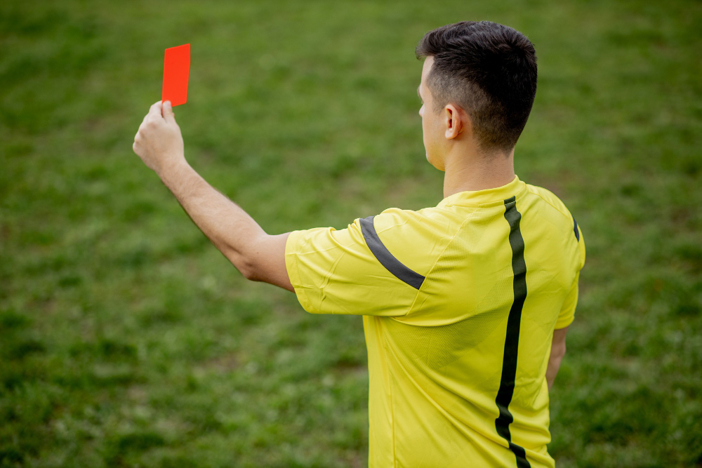 Quanto ganha um árbitro de futebol? Veja salários, valores por jogo e como funciona a profissão