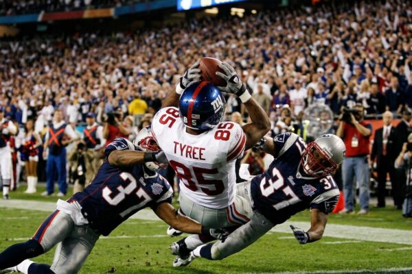 The Patriots won 18 straight games, but one impossible catch helped the Giants destroy their perfect season in Super Bowl XLII